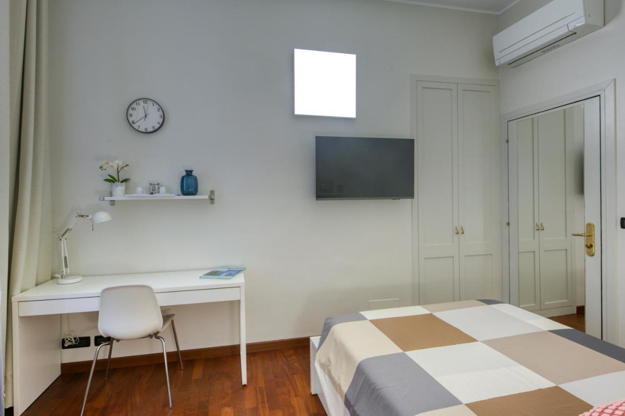 Vico 4 * Turín